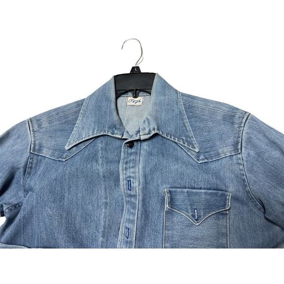 Vintage women's Point Collar Denim Jacket Labeled "Faye" Size Medium - Picture 4 of 9